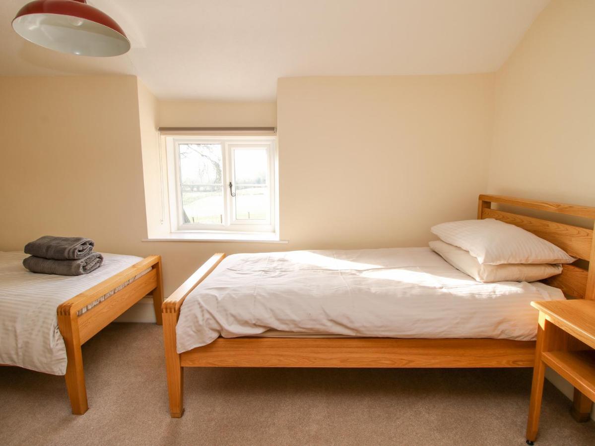 Little Bicton Villa Craven Arms Bagian luar foto
